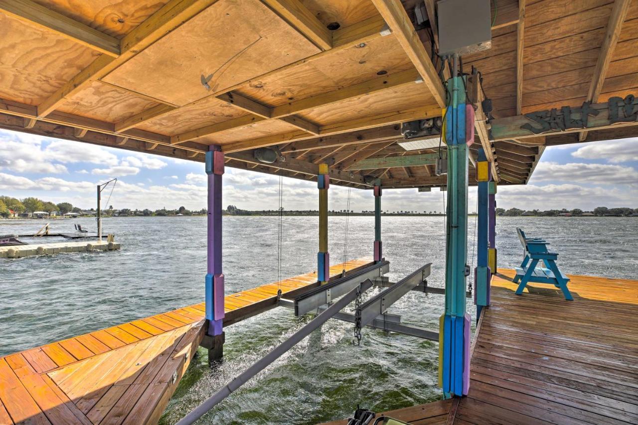 Waterfront Lake Placid Home With Dock And Fire Pit Esterno foto